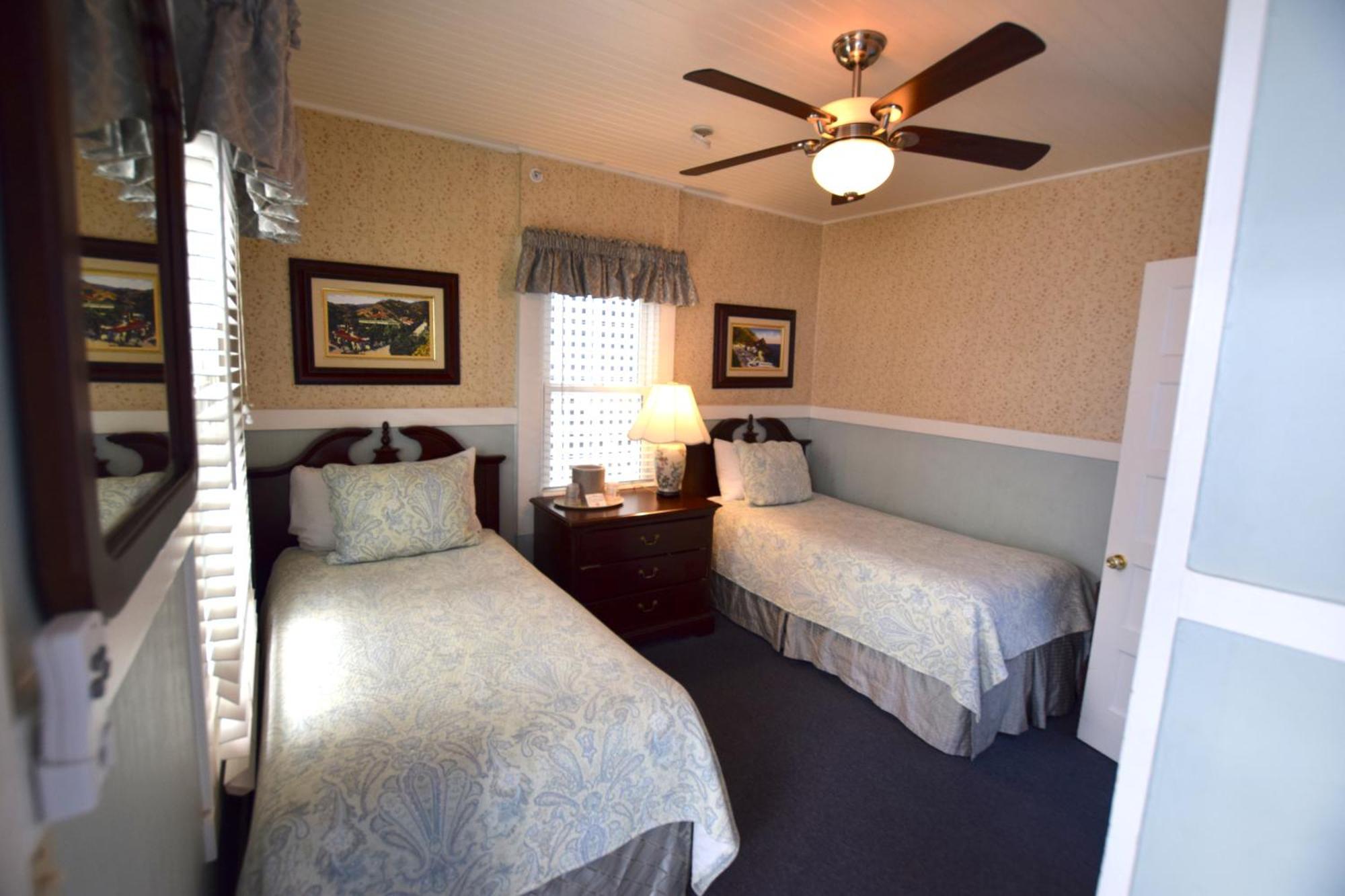 Hotel Catalina Avalon Habitación foto